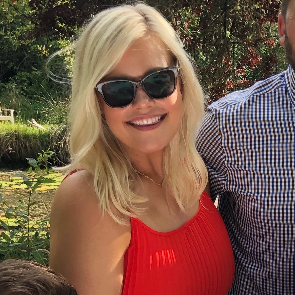 Meet your Posher, Laura